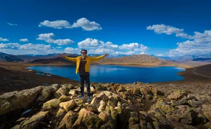 Stunning Autumn Landscapes in Northern Pakistan: A Golden Journey Through Hunza Valley and Beyond - image 3