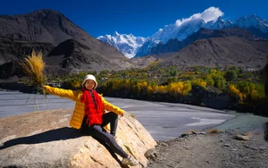 Stunning Autumn Landscapes in Northern Pakistan: A Golden Journey Through Hunza Valley and Beyond - image 7