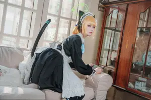 Coser Lunananya as Saiha Midori (Blue Archive): Adorable & Alluring Cosplay - image 7