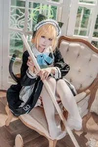Coser Lunananya as Saiha Midori (Blue Archive): Adorable & Alluring Cosplay - image 16