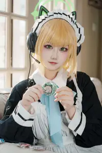 Coser Lunananya as Saiha Midori (Blue Archive): Adorable & Alluring Cosplay - image 6