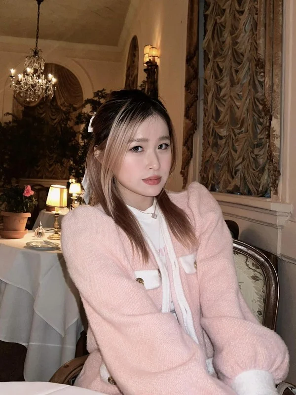 Top Viral TikTok Influencers of 2023: Who Deserves the Ultimate Queen of Content Title?