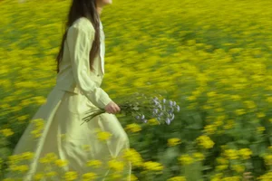 Spring Muse in Rapeseed Fields Nana Kobaya - image 22