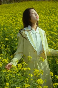 Spring Muse in Rapeseed Fields Nana Kobaya - image 15