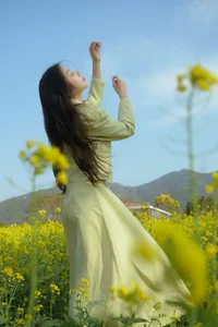 Spring Muse in Rapeseed Fields Nana Kobaya - image 30