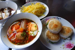12 Must Try Famous Specialties in Phan Thiet for Food Lovers - image 1