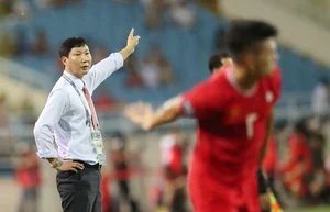 Vietnam National Team Secures Thrilling Comeback Victory in Coach Kim Sang-sik Debut - image 9