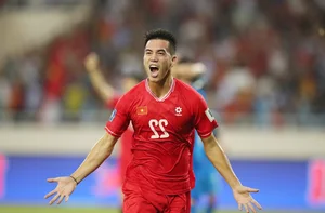 Vietnam National Team Secures Thrilling Comeback Victory in Coach Kim Sang-sik Debut - image 5