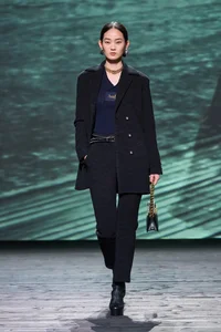 Winter Fashion Guide: Stylish Color Trends to Elevate Your Wardrobe - image 26
