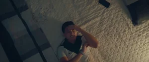 Black Medicine Episode 1: Huynh Anh's Character Tuan Confronts a Haunting Past - image 38