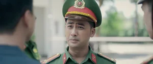 Black Medicine Episode 1: Huynh Anh's Character Tuan Confronts a Haunting Past - image 10