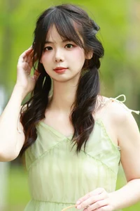 Elegant Visual Storytelling in YiTuYu Art Language Vol.5771 featuring Mu Yan Se Cc - image 1