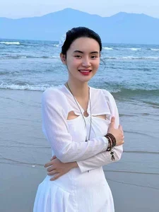 Angela Phuong Trinh’s Controversial Statements and the Surprising Reaction from Her Sister - image 0