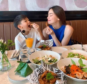How Cuong Do La and Ho Ngoc Ha’s Son Subeo Reached 1.7m at Age 13 - image 5
