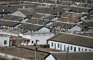 A Glimpse into North Korea: Daily Life Observed from the Chinese Border - image 9
