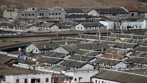 A Glimpse into North Korea: Daily Life Observed from the Chinese Border - image 5
