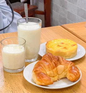 Best Cheesecake Spots in Hanoi: A Guide for Dessert Lovers and Foodies - image 0