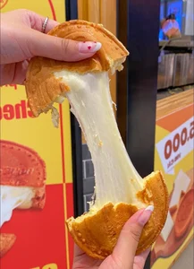 Best Cheesecake Spots in Hanoi: A Guide for Dessert Lovers and Foodies - image 2