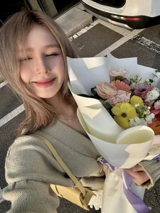 Vietnamese Influencer Xoai Non Hospitalized as Husband Xemesis Remains Silent Amid Rumors - image 2